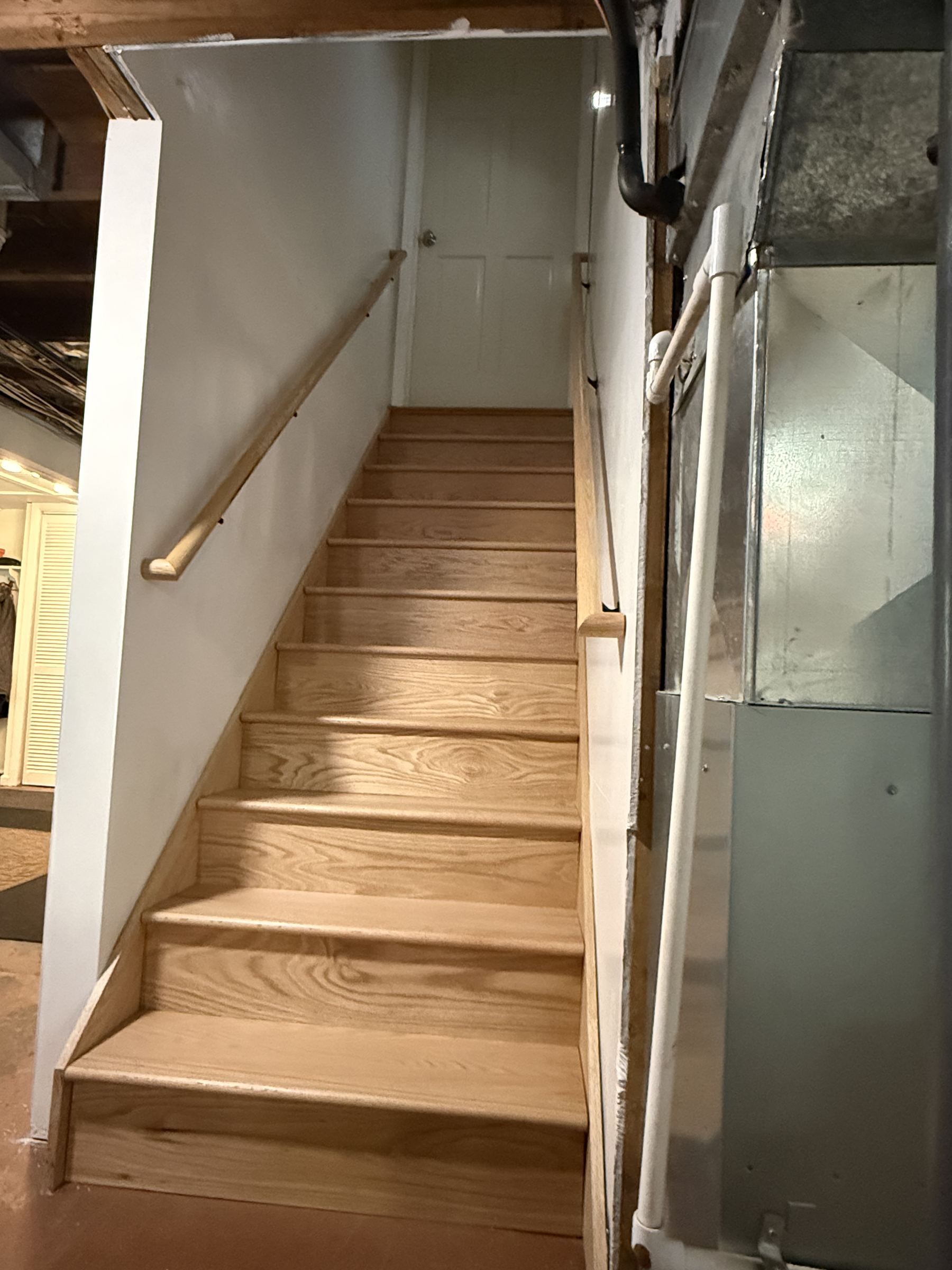 Custom staircase handrail detail